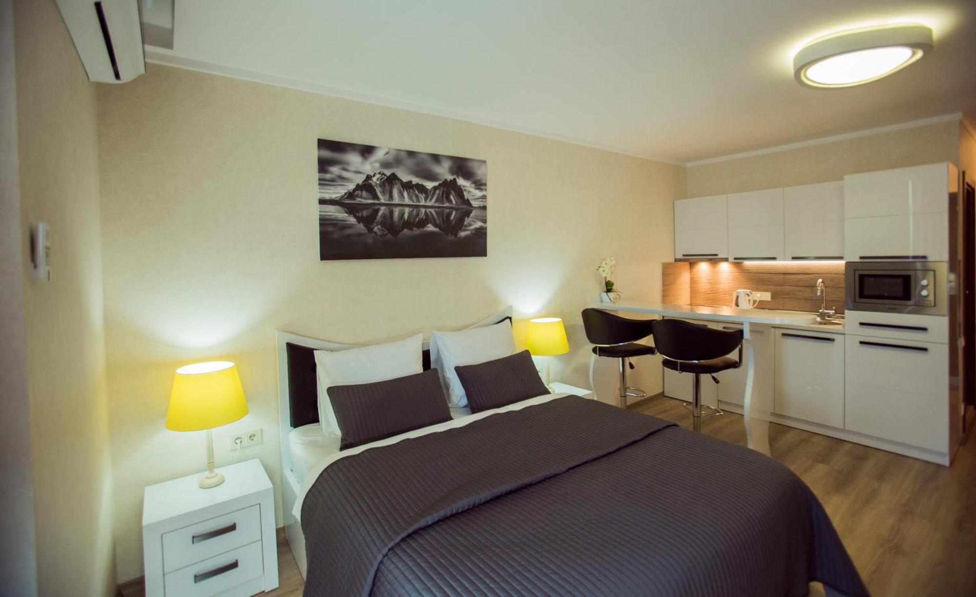Holiday Lux Tower Batumi Eksteriør bilde