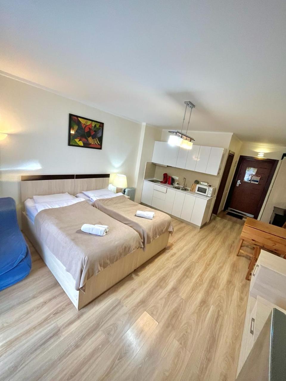 Holiday Lux Tower Batumi Eksteriør bilde